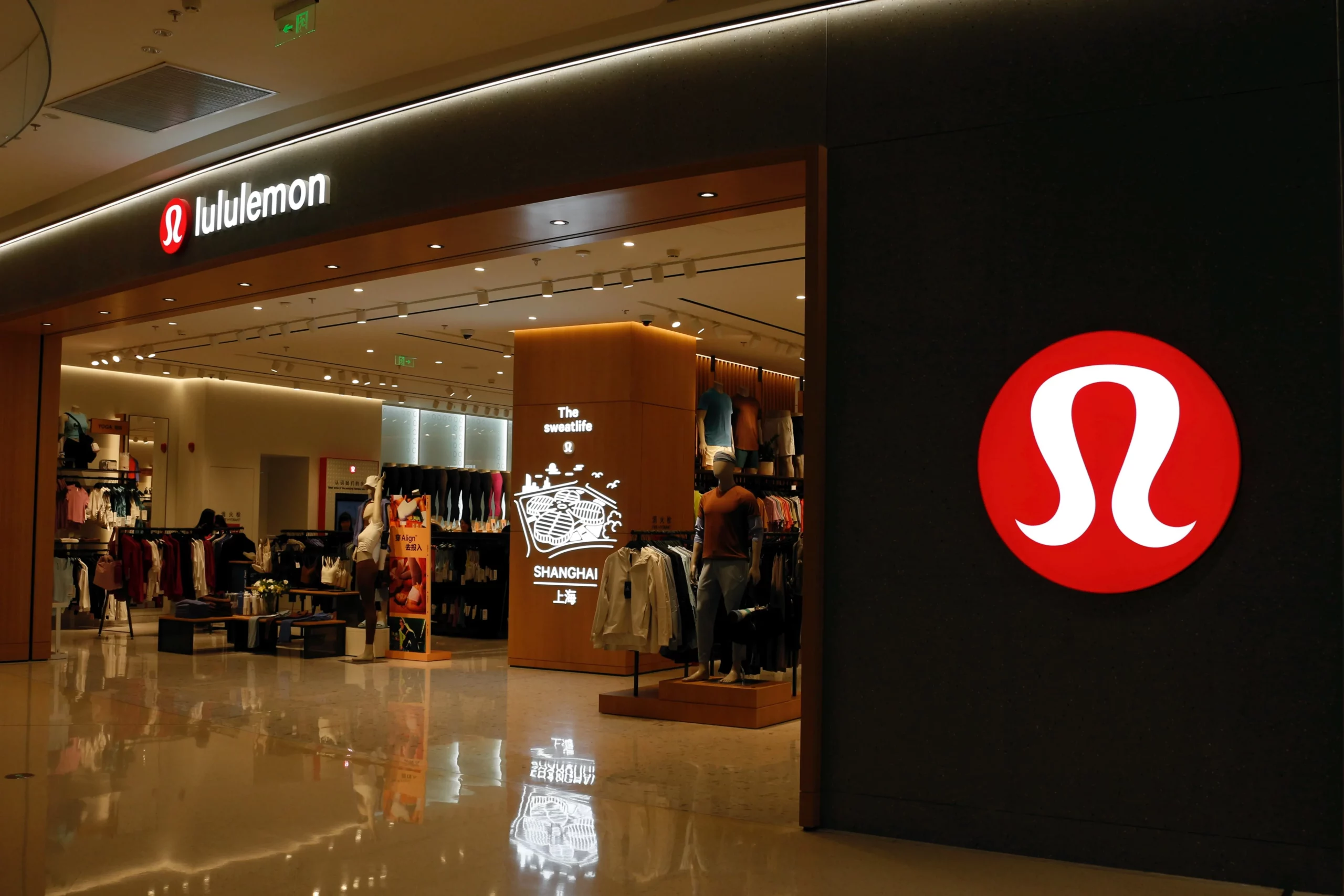 The Lululemon Professional Discount - Sweat Collective - The Checkout Saver  Blog