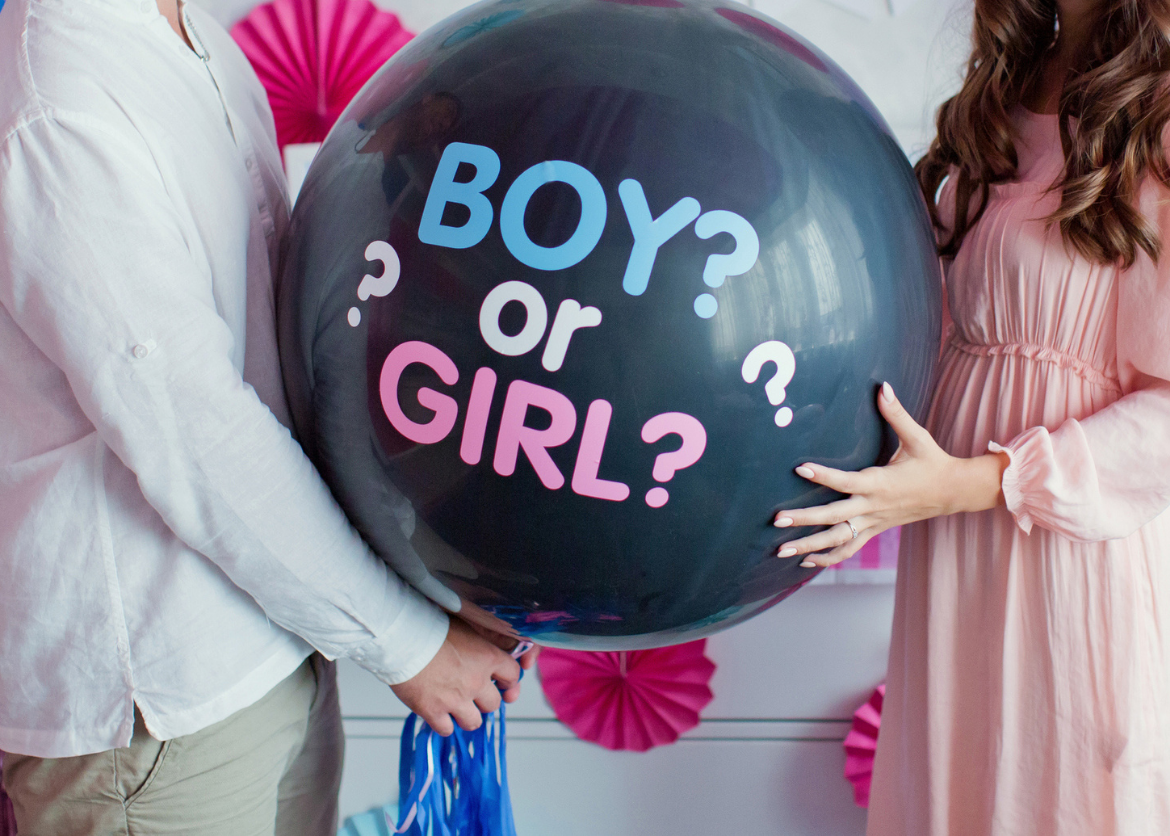 10 Cute & Practical Gender Reveal Gift Ideas