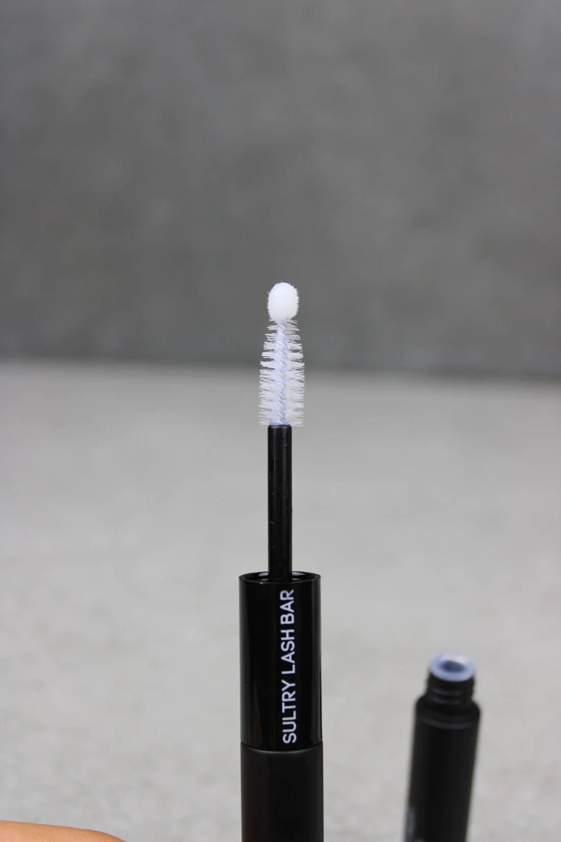 Sultry Lash Bar Bond and Seal